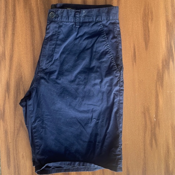 H&M Other - Slim Fit Flat Front Shorts